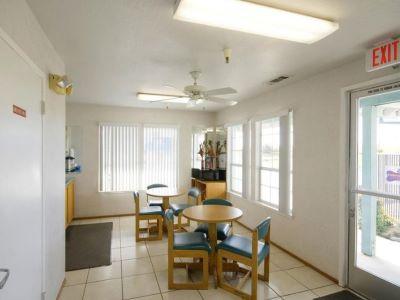 Americas Best Value Inn Dunnigan Exterior photo