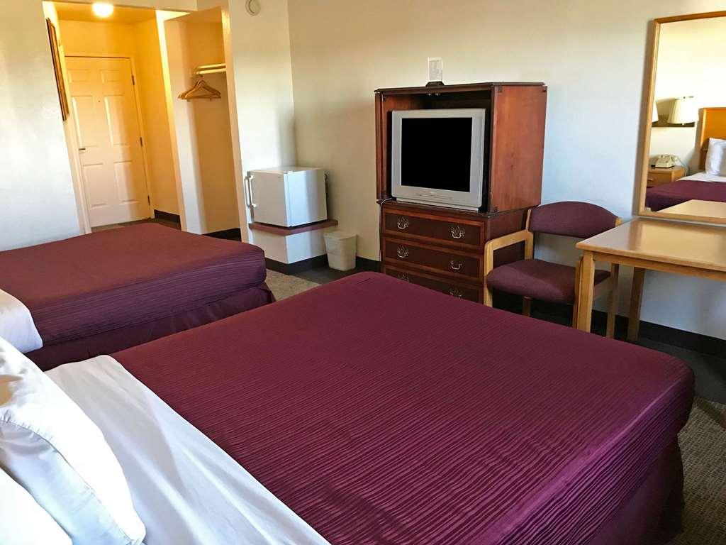 Americas Best Value Inn Dunnigan Room photo