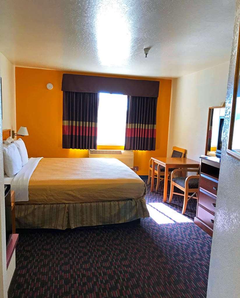 Americas Best Value Inn Dunnigan Room photo